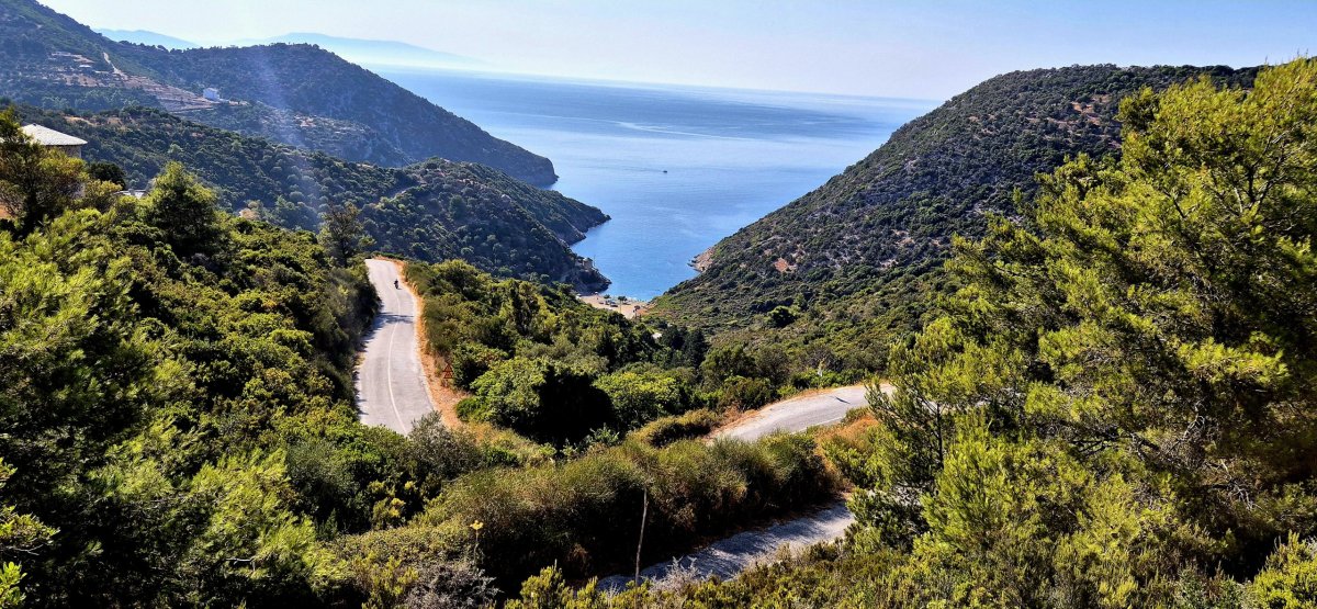 Cesta na Paralia Giala