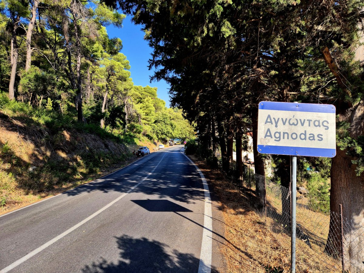 Cesta na Paralia Amarantos