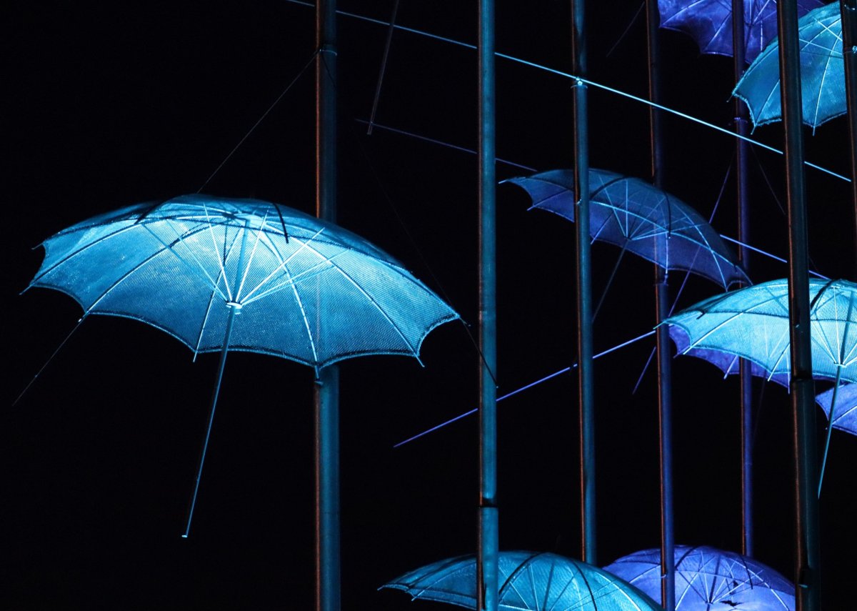 Deštníky v noci