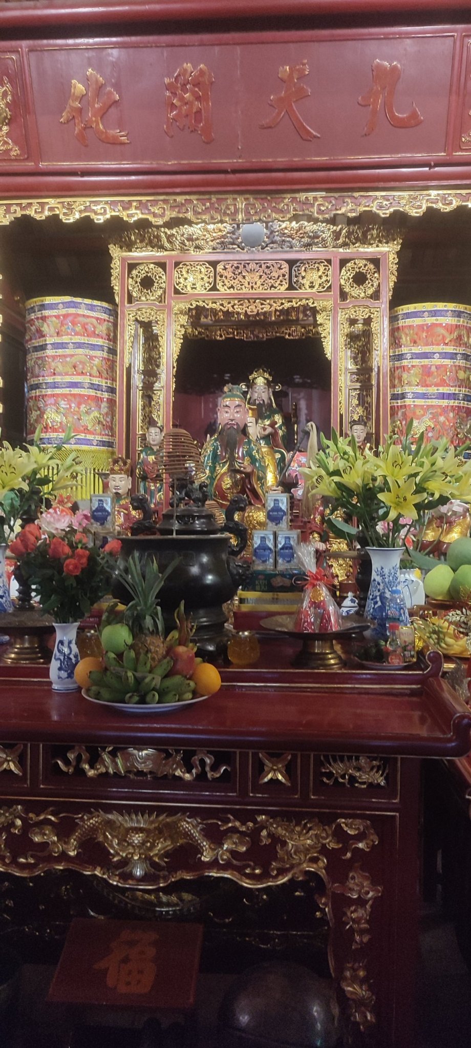 Ngoc Son Temple