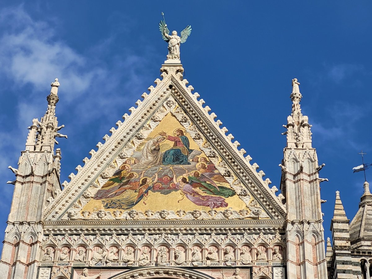 Freska na průčelí