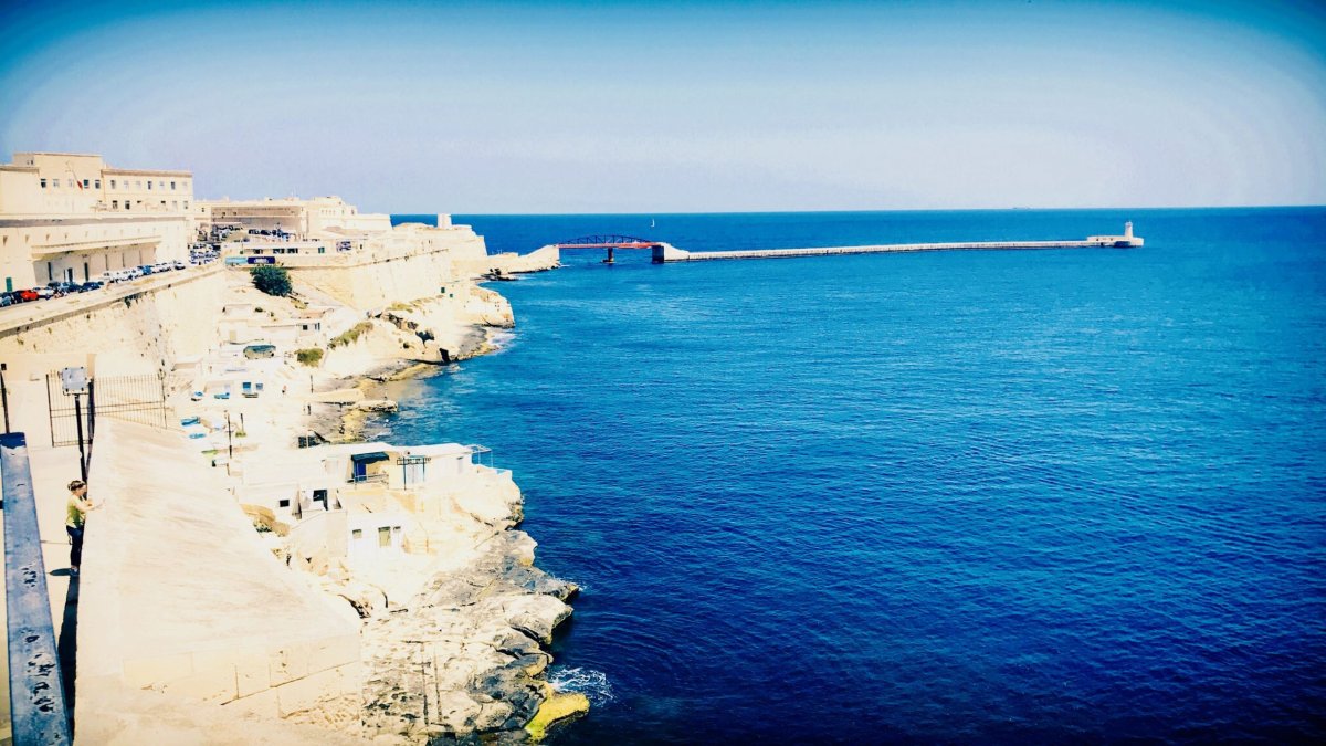 Valleta - vyhlídka na moře z hradeb