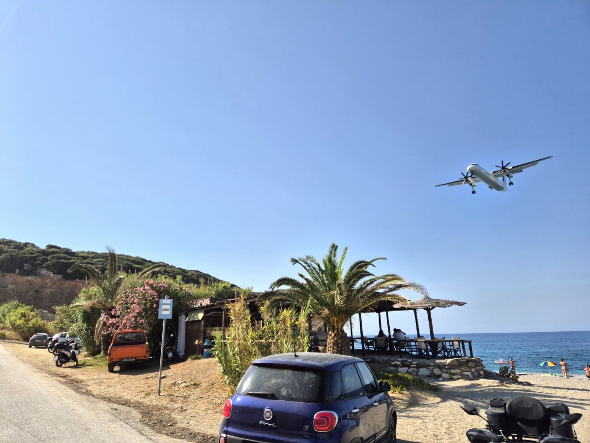 Přistání nad hlavami