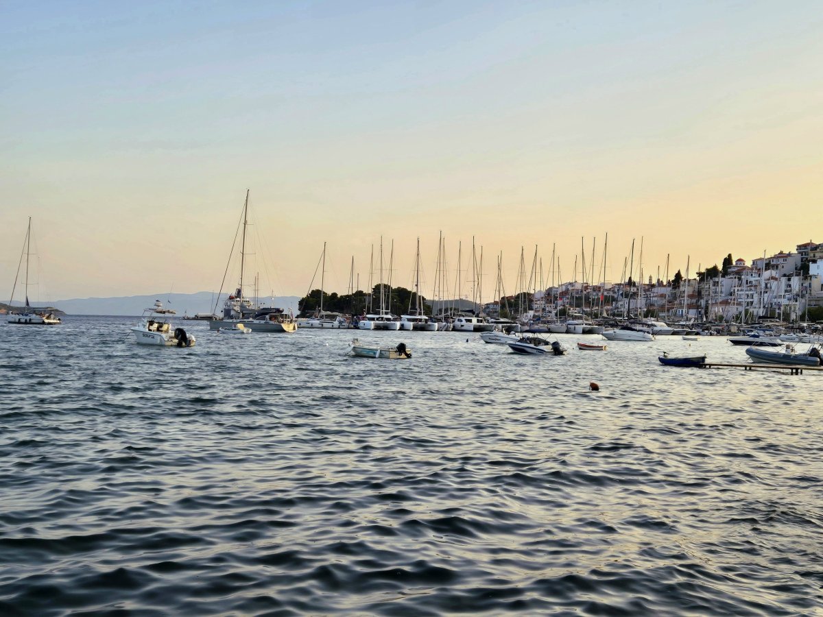 Přístav v podvečer