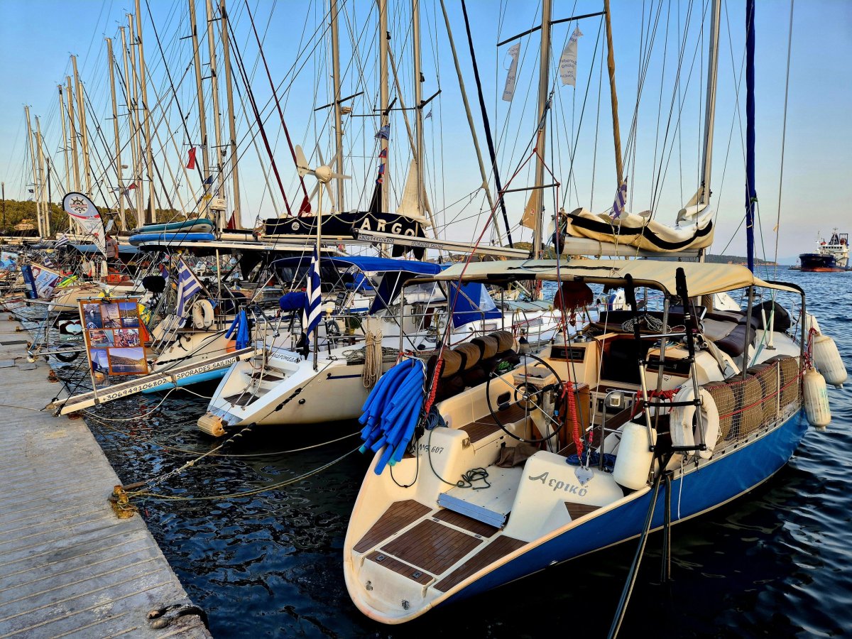 Přístav v podvečer