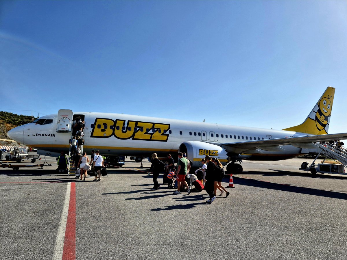 Měli jsme štěstí na letadlo se včeličkou