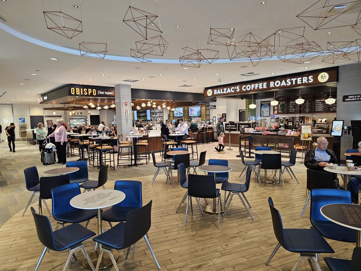 Restaurace v tranzitní části