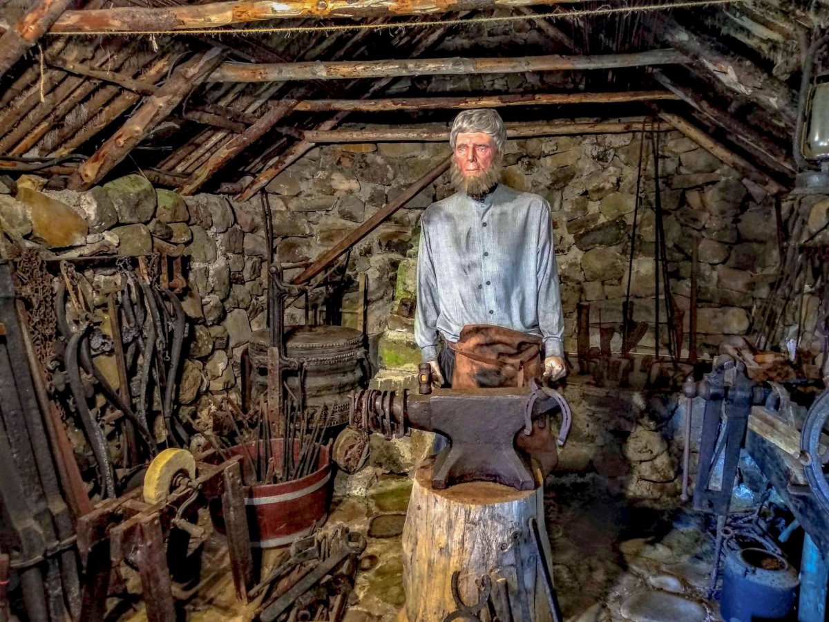 Skvěle zpracovaná kovárna