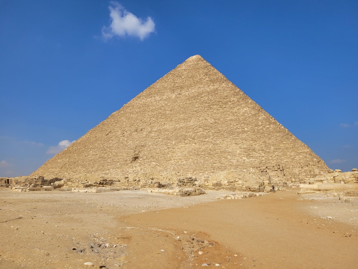 Cheopsova pyramida, Gíza