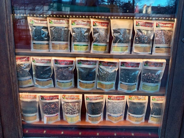 V centre kvalitná káva a čaj