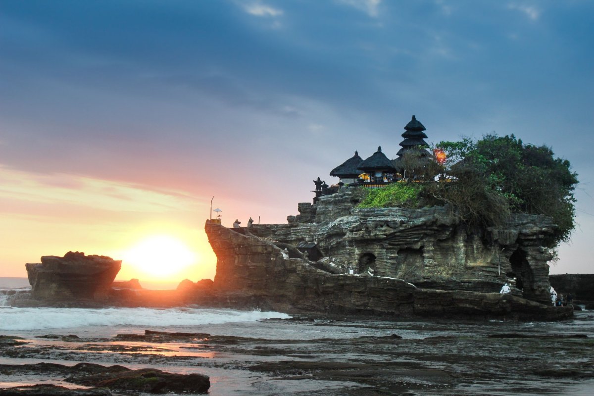 Chrám na moři na Bali