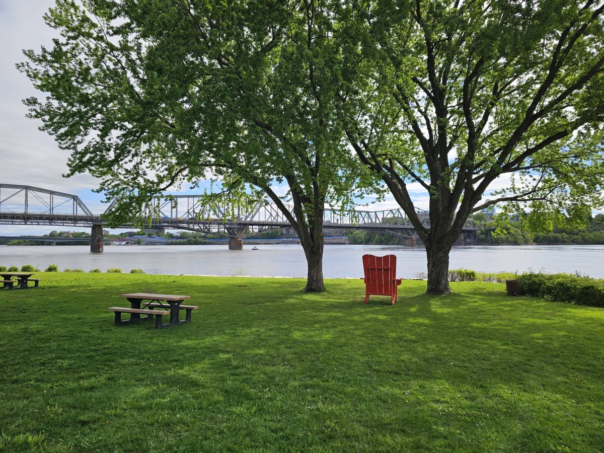 Park před Kanadským muzeem civilizace