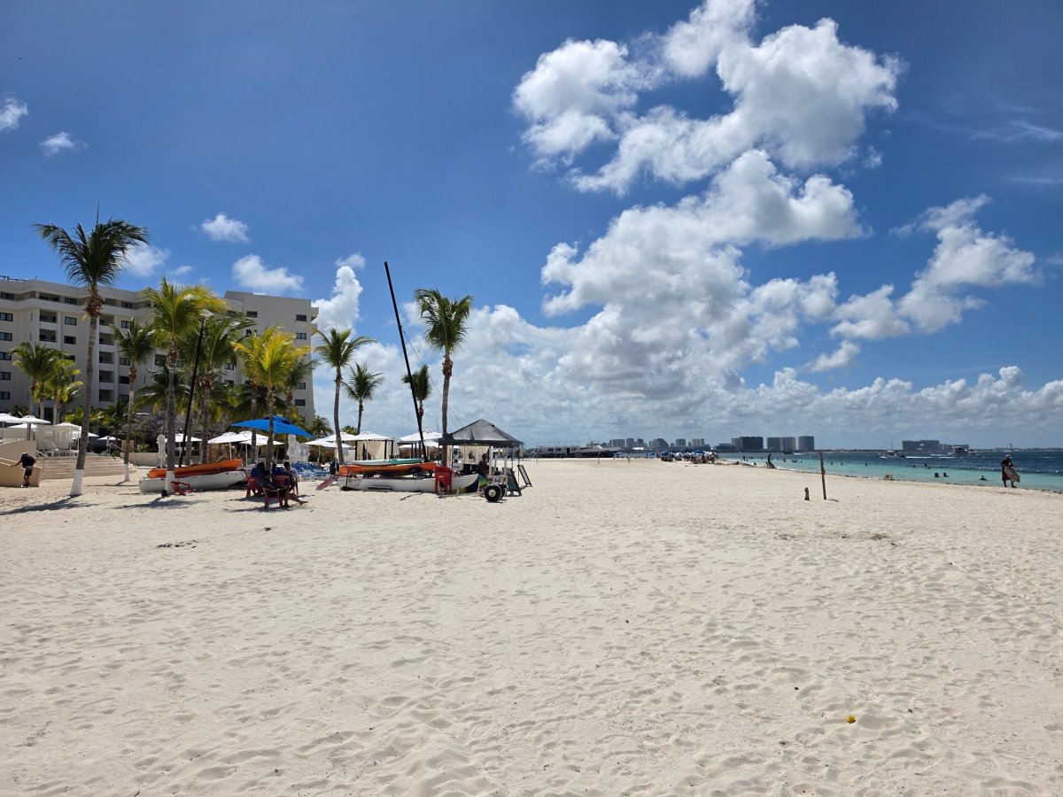 Playa Langosta