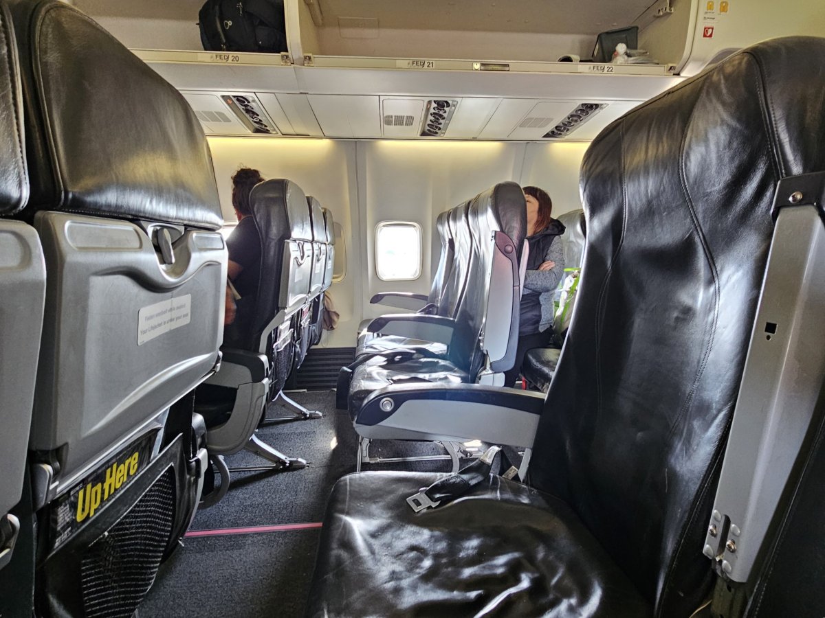 Interiér, Boeing 737-300