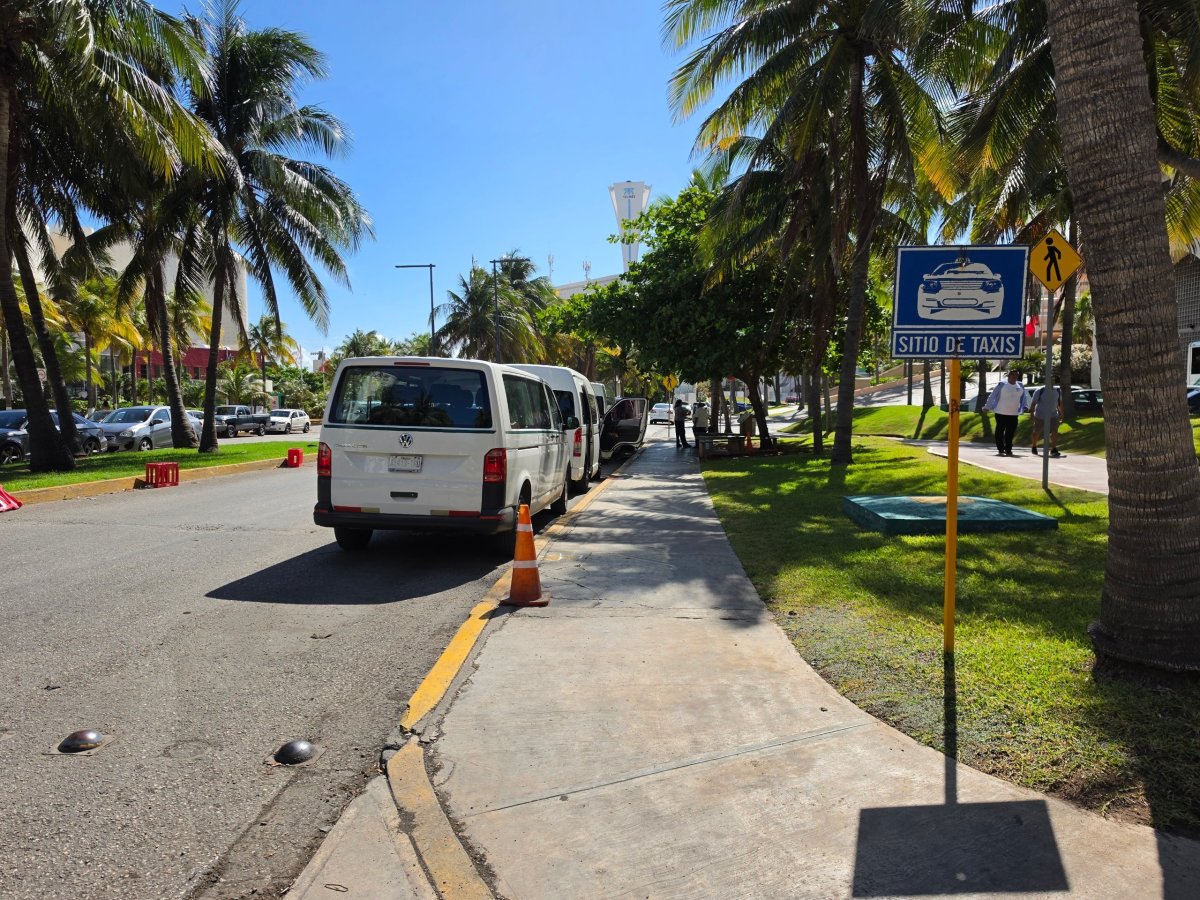 Stanoviště taxi v Punta Cancún