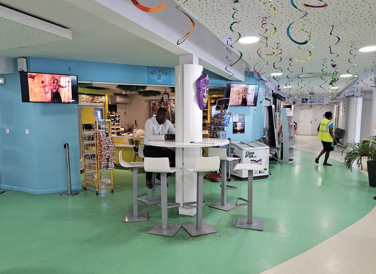 Bar ve veřejné části