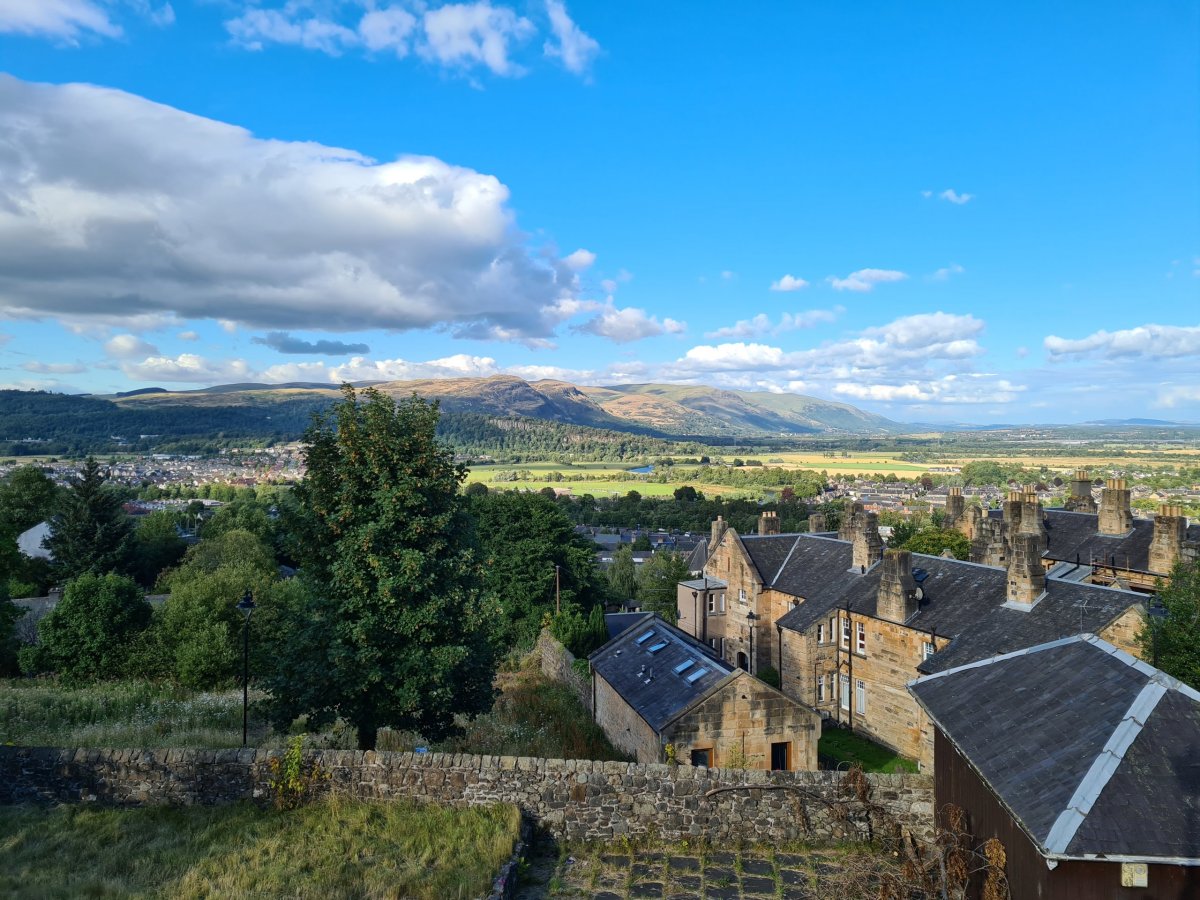 Výhled z nádvoří Stirling Castle