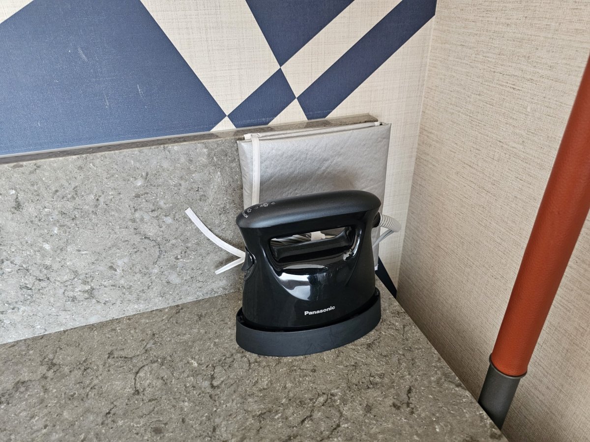 Žehlička na pokoji