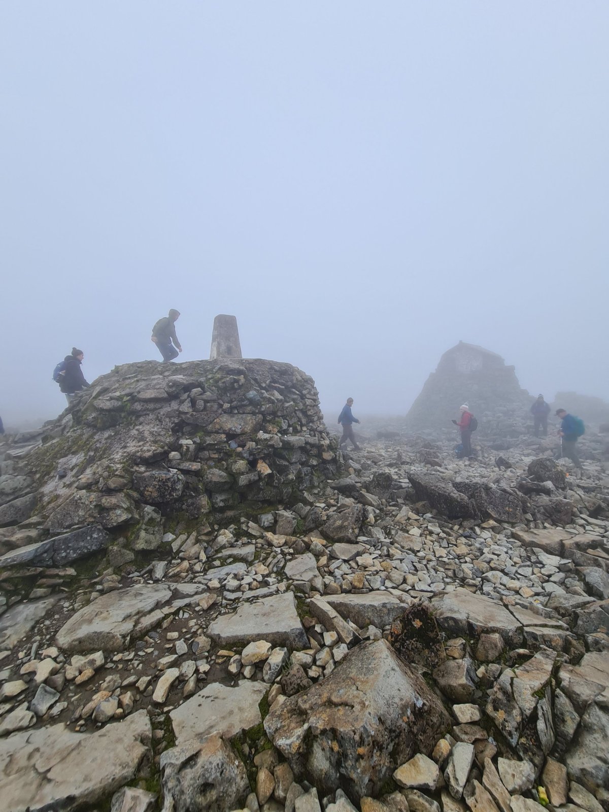 Nechť tato fotka ukazuje, jaká tam byla kosa a vítr :D 