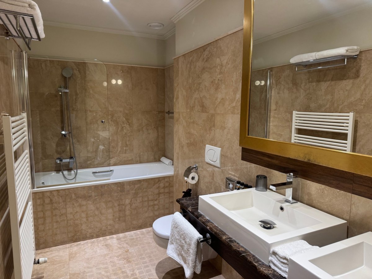 Koupelna v Apartmá Junior Suite