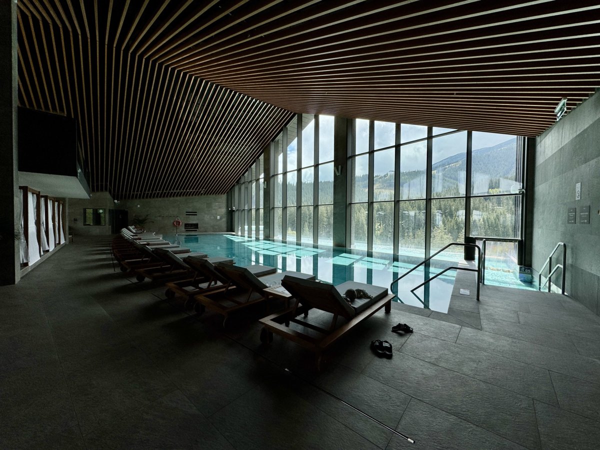 Vnitřní a venkovní bazén