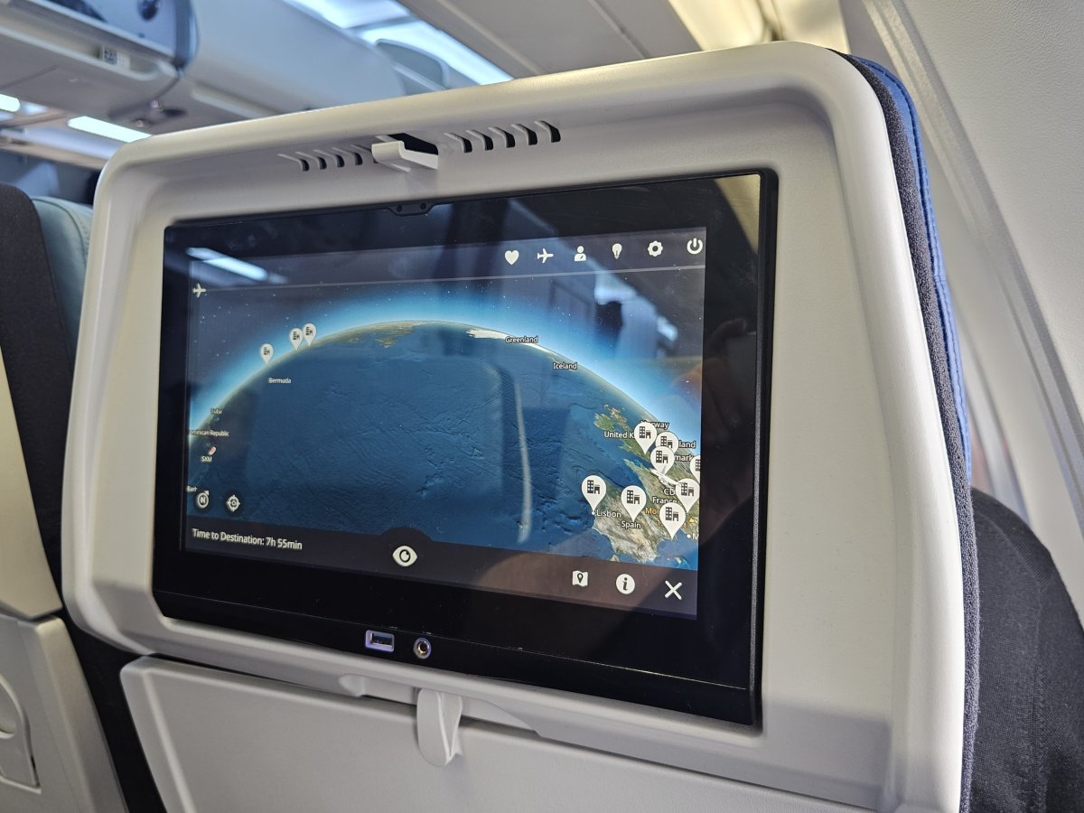 IFE, Air France, Airbus A330-200