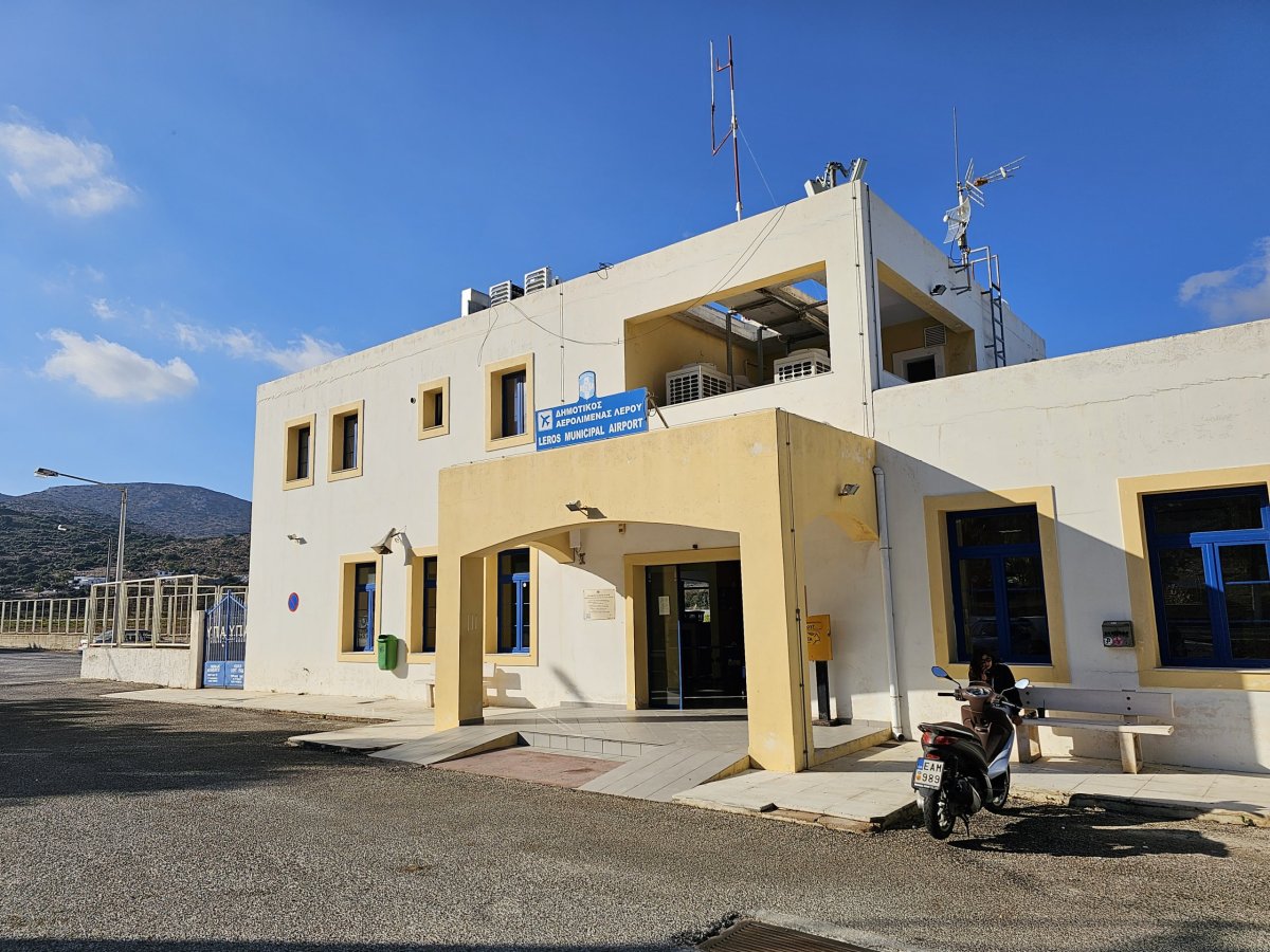 Hlavní a jediný terminál letiště Leros