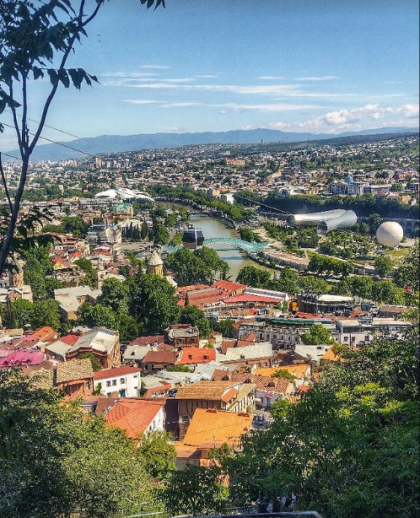 výhled na Tbilisi