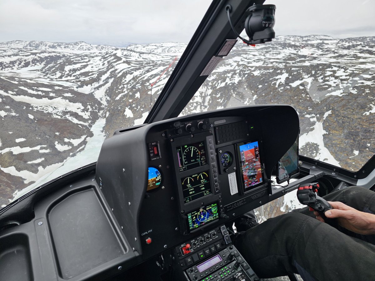 Kangia Helicopter Tour