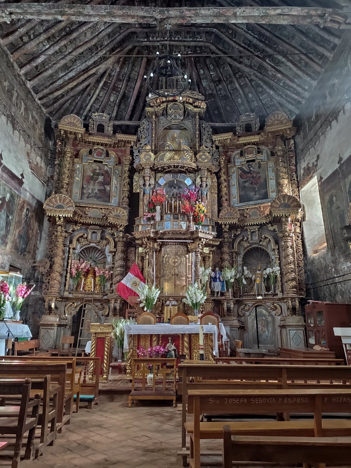 Kostel postavený na původních inckých ruinách