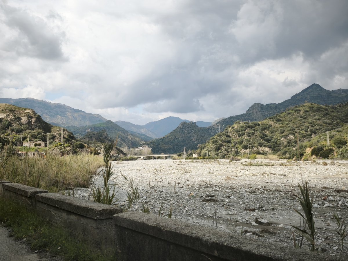 Koryto řeky Fiumara de Amendolea