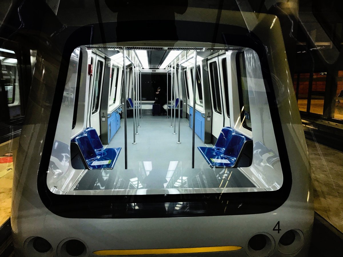 Přestup v Madridu - je tu tak živo, že jsme každý měli svůj vagónek