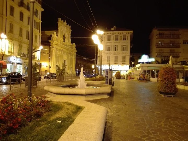 Piazza Cristoforo Colombo