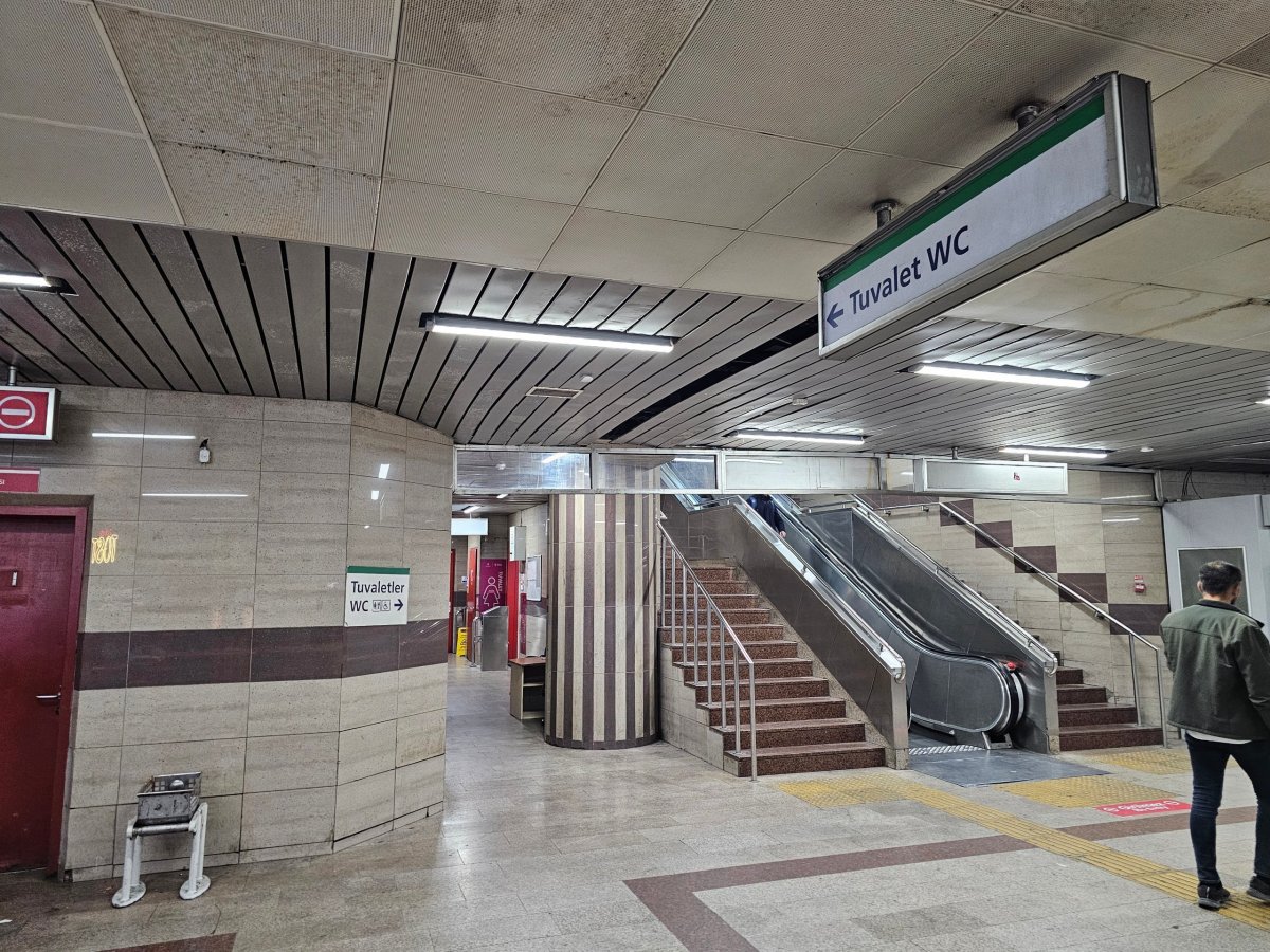 Veřejné WC ve stanici metra