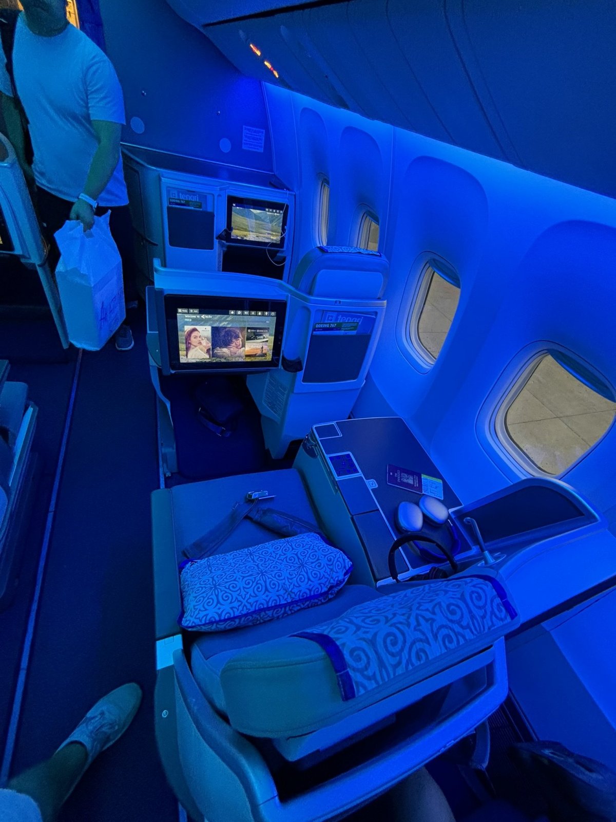 Boeing 767 Air Astana Business