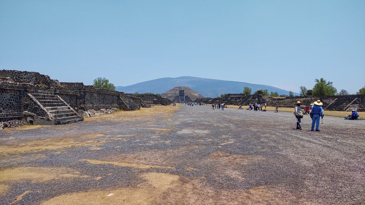 Po poledni je tu už více živo