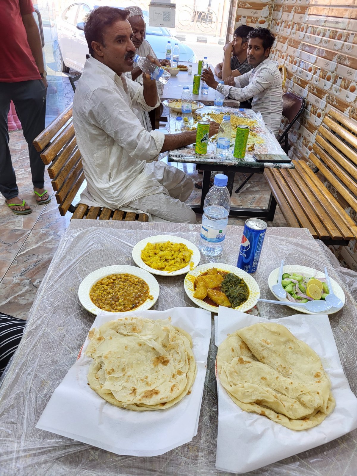 Oběd v Al Ula
