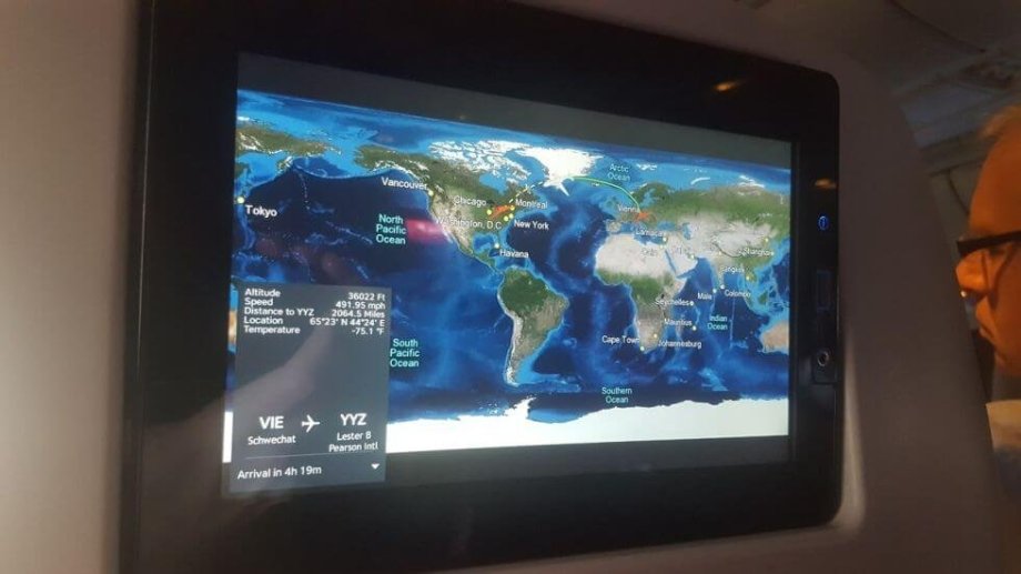 Na ceste do Toronta niekde nad Grónskom