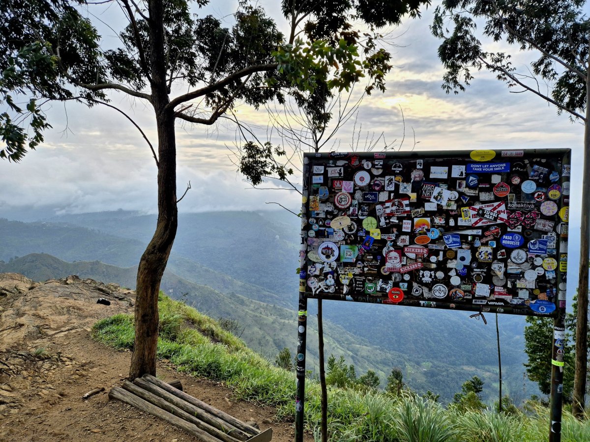 Východ slunce z Ella Rock