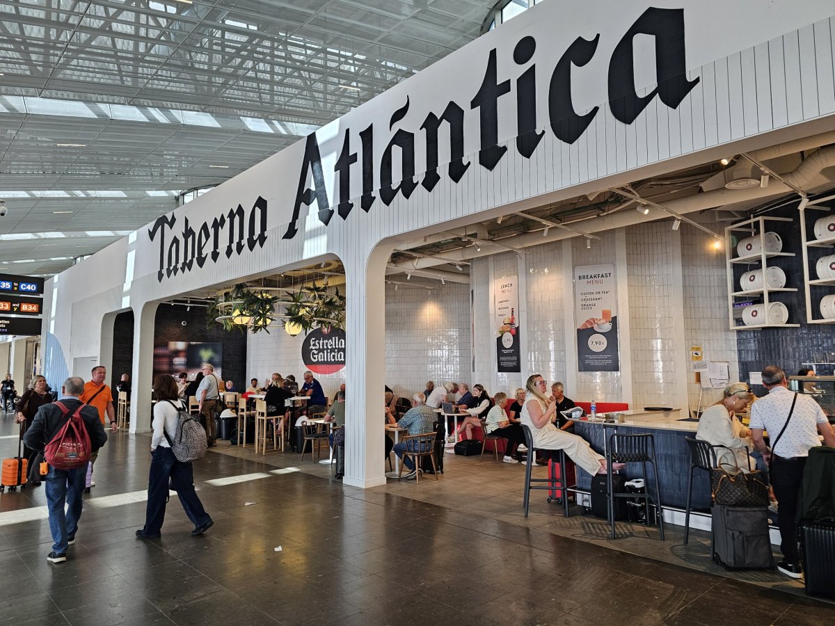 Restaurace v tranzitní části