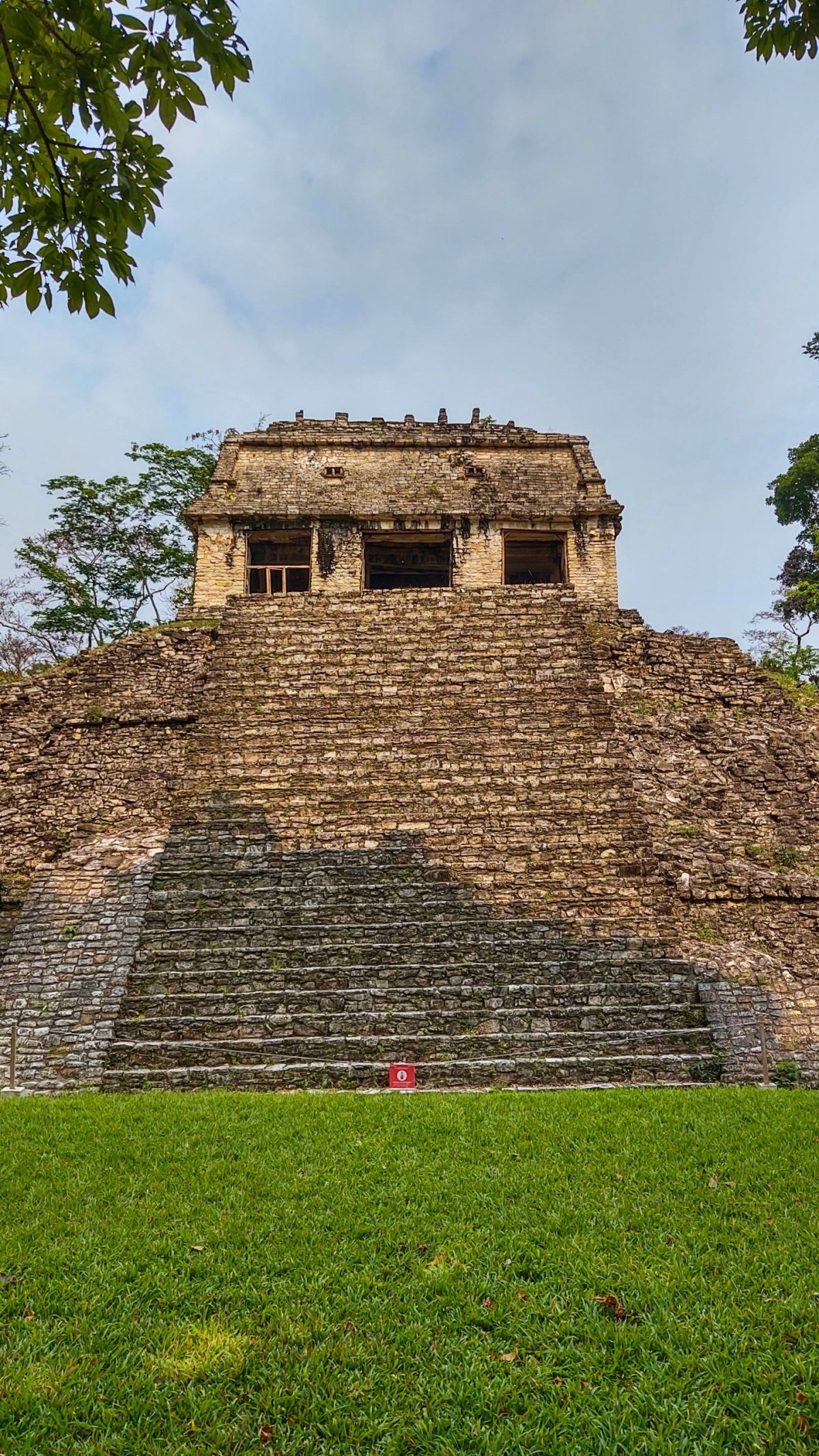 Jeden ze severních chrámů