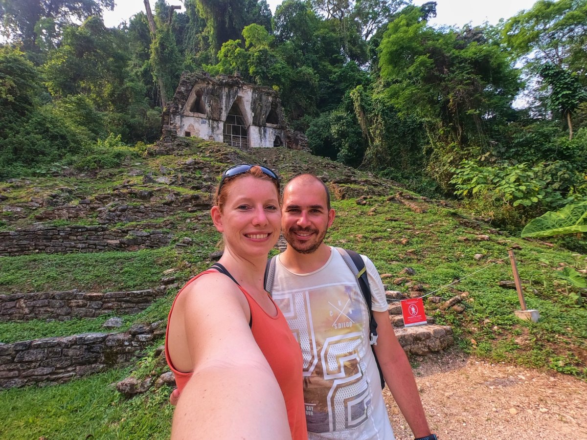 Templo de la Cruz Foliada