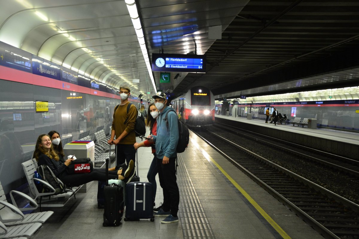 Přestup ve Vídni na nádraží