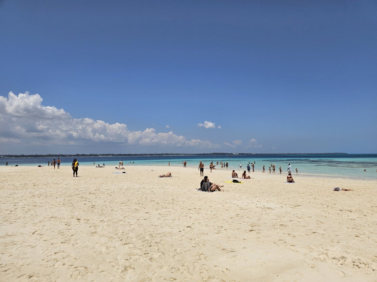 Nakupenda Sandbank