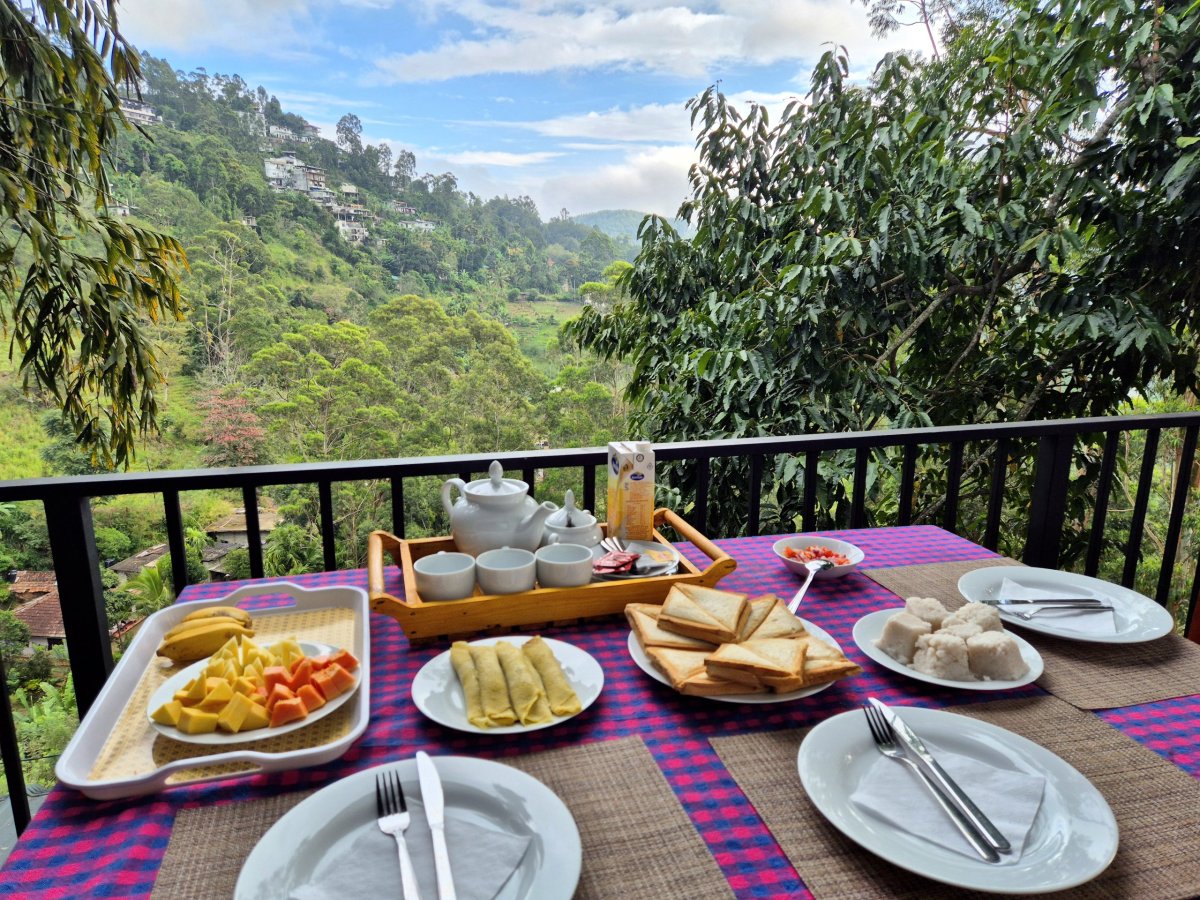 Snídaně v Rose Dale Homestay