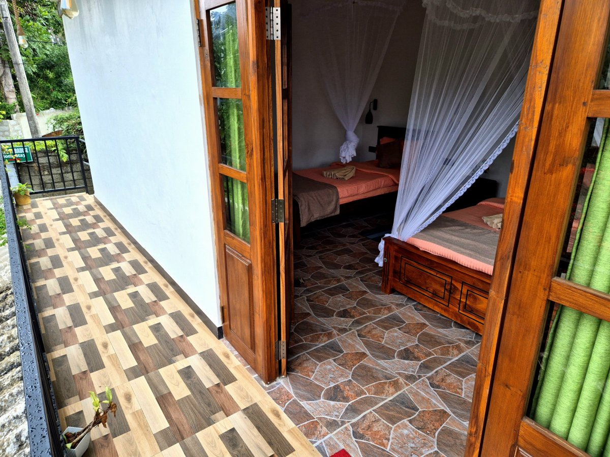 Little Hideaway Ella