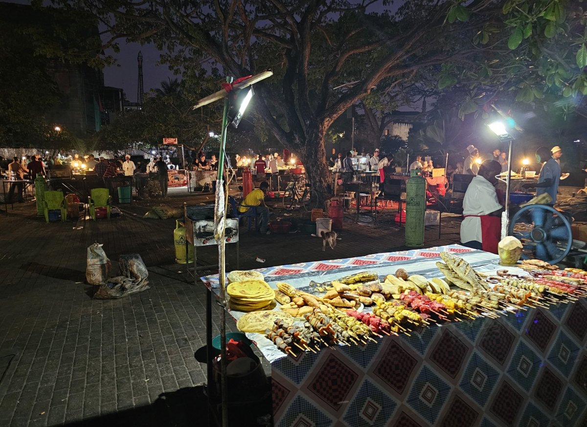Noční trh Forodhani