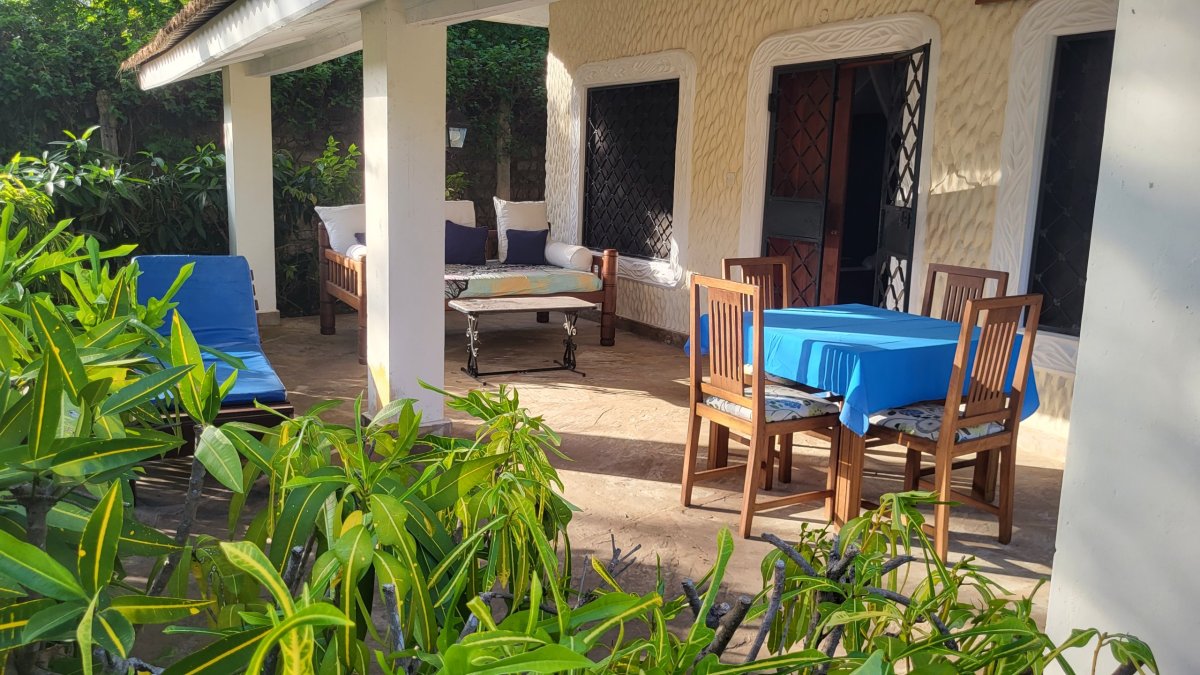 Diani Cottages