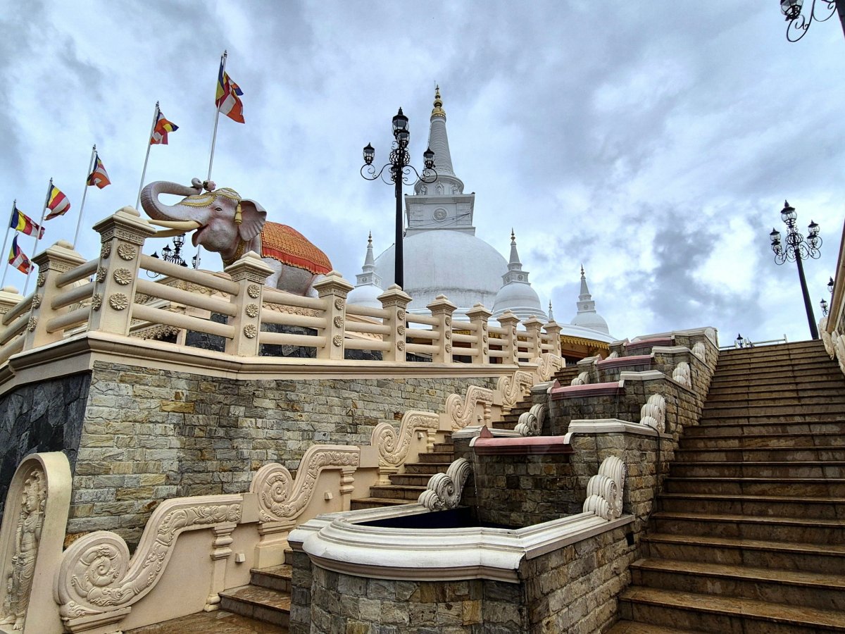 Mahamevnawa Monastery