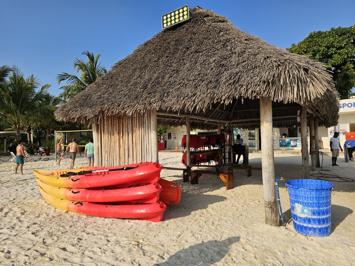 Vodní sporty na Kendwa Beach